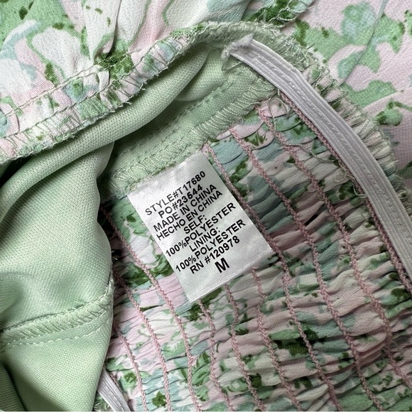 Entro Pastel Green Pink Floral Long Sleeve Ruffle Blouse Size M - Picture 4 of 6